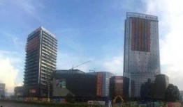 福州写字楼爆料事件最新,揭秘背后惊人真相，业主权益如何保障？